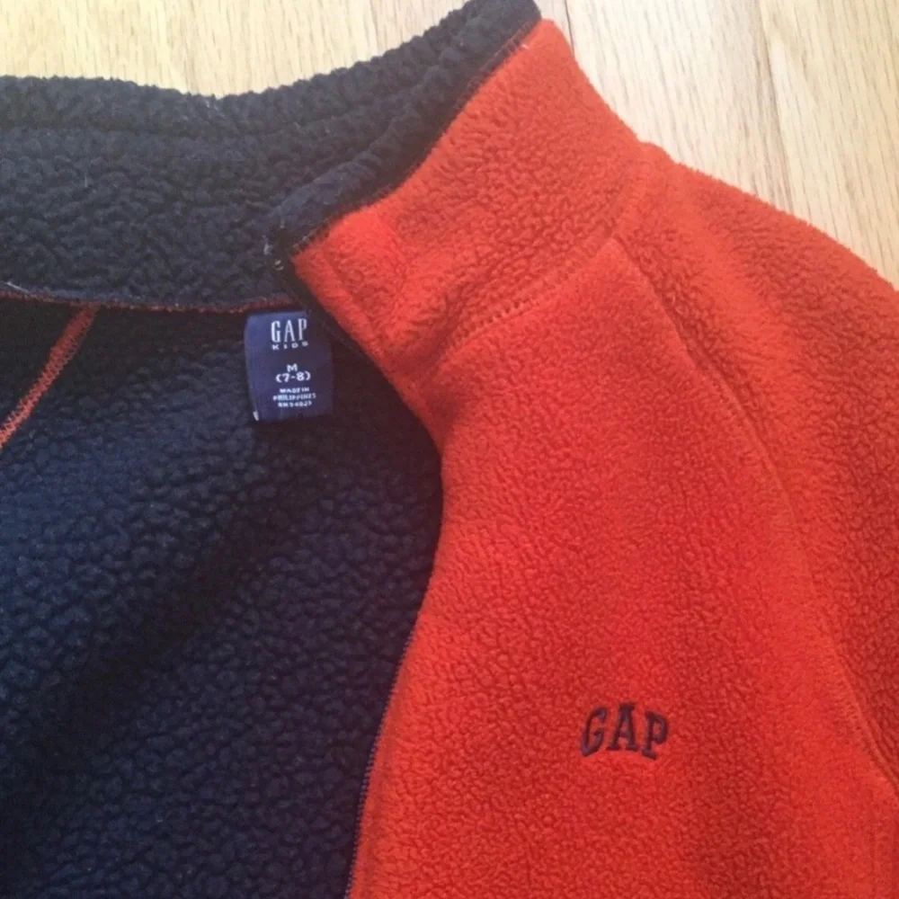 GAP Boy Fleece Jacket Size 7 8 Thick Zip Up Orange Navy Fall Winter